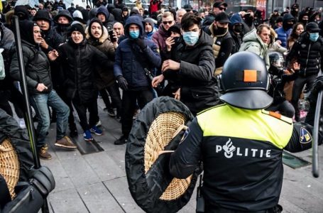 ​Trazira në Holandë kundër kufizimeve të COVID-19