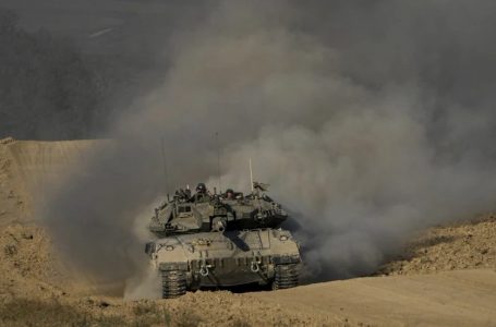 Izraeli thellon pushtimin në Rafah, vret 17 persona në kampet qendrore